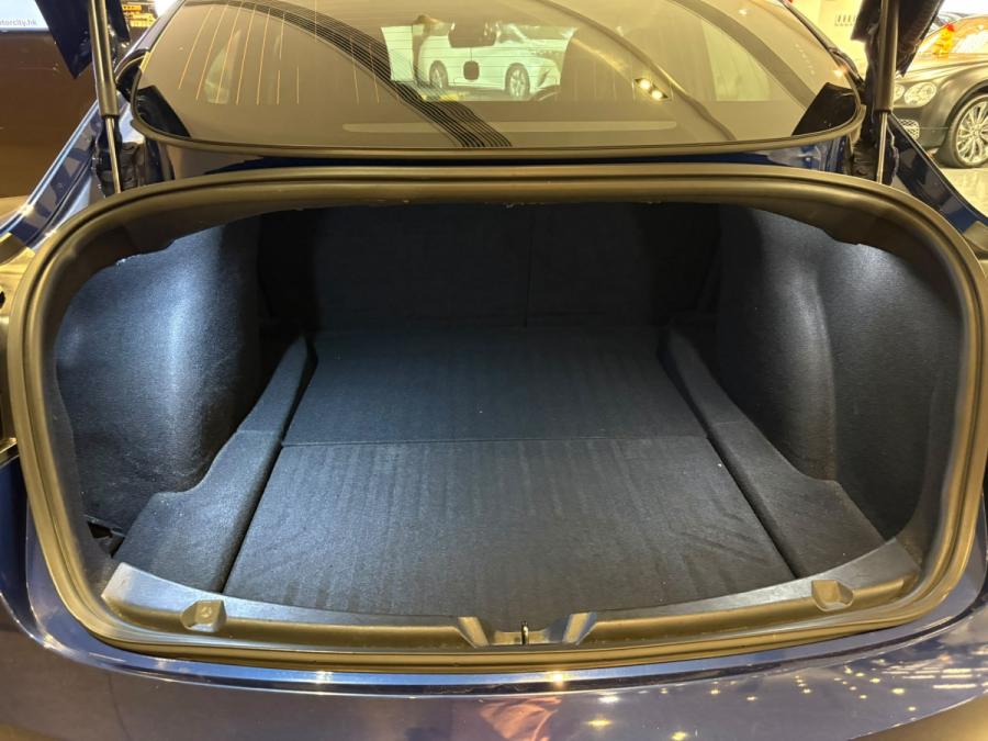 Model 3 Standard Range Plus - Image 5